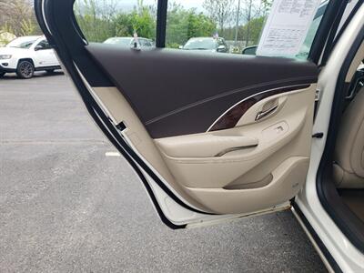 2014 Buick LaCrosse Premium I - Photo 13 - Madison, OH 44057