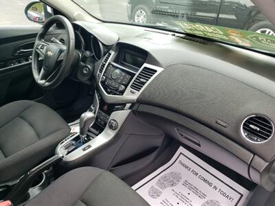 2012 Chevrolet Cruze LT Fleet   - Photo 16 - Madison, OH 44057