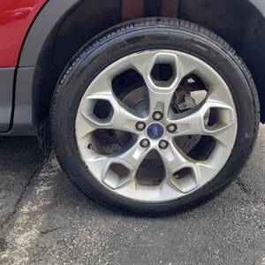 2016 Ford Escape Titanium   - Photo 41 - Madison, OH 44057