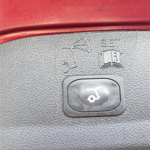2016 Ford Escape Titanium   - Photo 12 - Madison, OH 44057