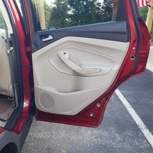 2016 Ford Escape Titanium   - Photo 16 - Madison, OH 44057