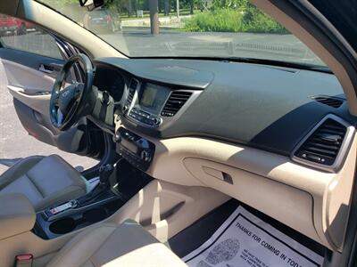 2016 Hyundai Tucson Limited - Photo 16 - Madison, OH 44057