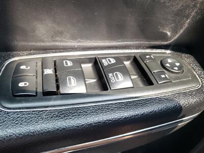 2011 Dodge Charger SE - Photo 26 - Madison, OH 44057
