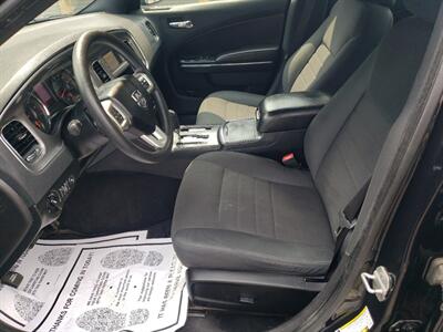 2011 Dodge Charger SE - Photo 8 - Madison, OH 44057