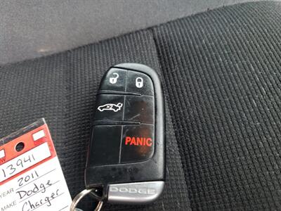 2011 Dodge Charger SE - Photo 35 - Madison, OH 44057