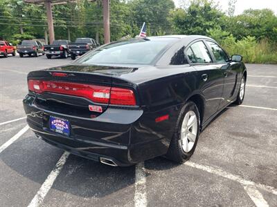 2011 Dodge Charger SE - Photo 4 - Madison, OH 44057