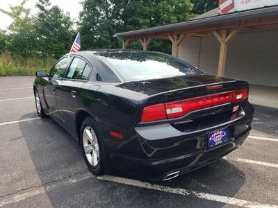 2011 Dodge Charger SE - Photo 6 - Madison, OH 44057