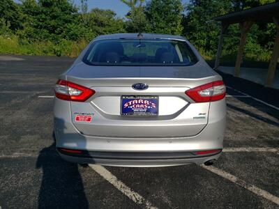 2016 Ford Fusion SE - Photo 5 - Madison, OH 44057