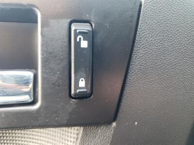 2012 Ford Escape Limited - Photo 14 - Madison, OH 44057