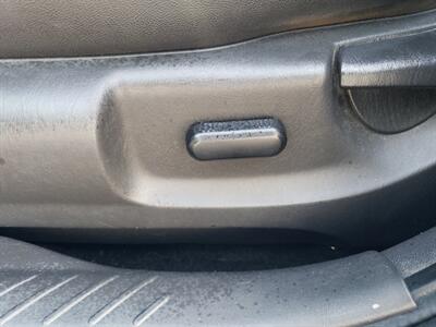 2012 Ford Escape Limited - Photo 12 - Madison, OH 44057