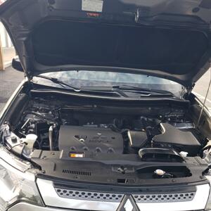 2019 Mitsubishi Outlander ES - Photo 31 - Madison, OH 44057