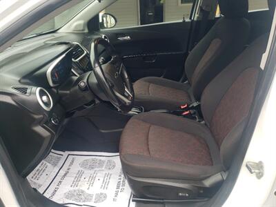 2019 Chevrolet Sonic LT Auto - Photo 10 - Madison, OH 44057