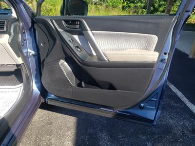 2017 Subaru Forester 2.5i   - Photo 13 - Madison, OH 44057