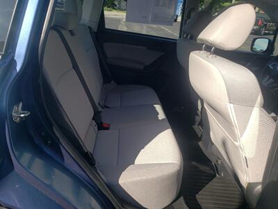2017 Subaru Forester 2.5i   - Photo 17 - Madison, OH 44057