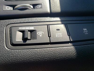 2013 Hyundai Sonata SE 2.0T - Photo 28 - Madison, OH 44057