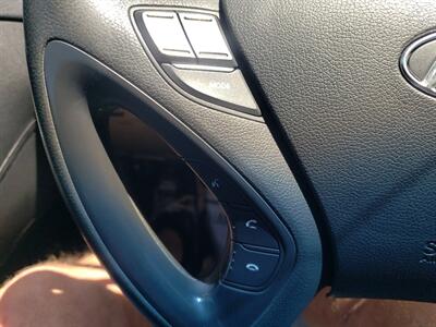 2013 Hyundai Sonata SE 2.0T - Photo 24 - Madison, OH 44057