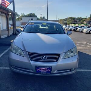 2009 Lexus ES 350   - Photo 2 - Madison, OH 44057