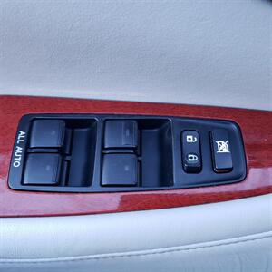 2009 Lexus ES 350   - Photo 31 - Madison, OH 44057