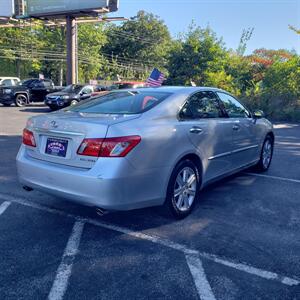 2009 Lexus ES 350   - Photo 4 - Madison, OH 44057