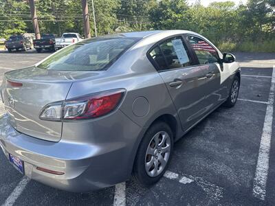 2013 Mazda MAZDA3 i SV - Photo 5 - Madison, OH 44057