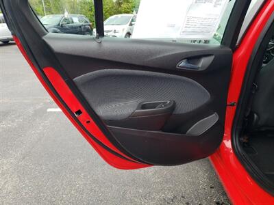 2016 Chevrolet Cruze LT Auto - Photo 12 - Madison, OH 44057