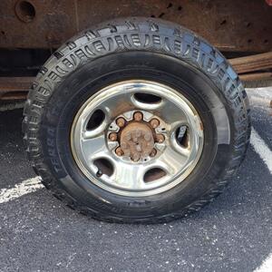 2007 GMC Sierra 2500HD   - Photo 21 - Madison, OH 44057