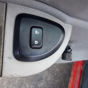 2007 GMC Sierra 2500HD   - Photo 18 - Madison, OH 44057