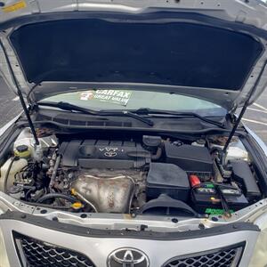 2010 Toyota Camry LE - Photo 29 - Madison, OH 44057