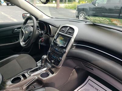 2016 Chevrolet Malibu Limited LT   - Photo 16 - Madison, OH 44057