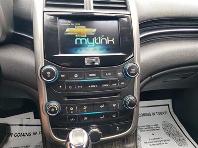 2016 Chevrolet Malibu Limited LT   - Photo 19 - Madison, OH 44057