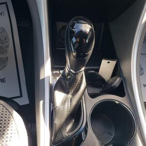 2013 Hyundai SONATA SE 2.0T   - Photo 19 - Madison, OH 44057