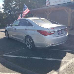 2013 Hyundai SONATA SE 2.0T   - Photo 6 - Madison, OH 44057