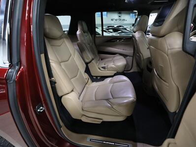 2018 Cadillac Escalade ESV Platinum 4X4   - Photo 21 - Addison, IL 60101