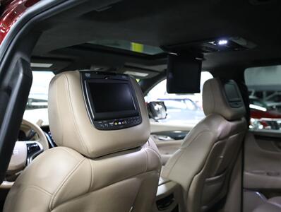 2018 Cadillac Escalade ESV Platinum 4X4   - Photo 33 - Addison, IL 60101