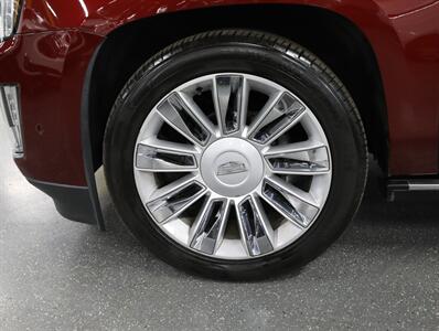 2018 Cadillac Escalade ESV Platinum 4X4   - Photo 52 - Addison, IL 60101
