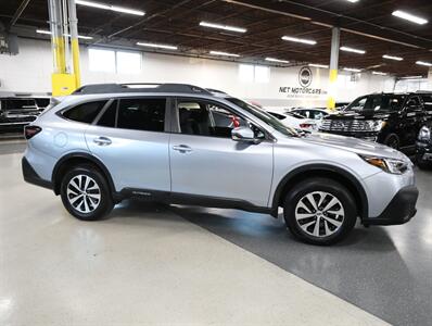 2020 Subaru Outback Premium   - Photo 8 - Addison, IL 60101