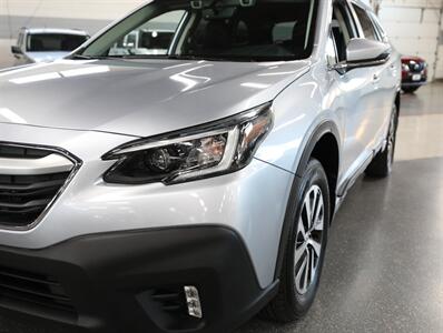 2020 Subaru Outback Premium   - Photo 5 - Addison, IL 60101