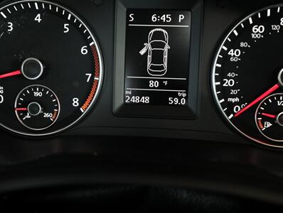 2014 Volkswagen Eos Executive SULEV - Photo 38 - Addison, IL 60101