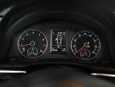 2014 Volkswagen Eos Executive SULEV - Photo 37 - Addison, IL 60101