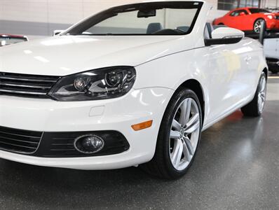 2014 Volkswagen Eos Executive SULEV - Photo 5 - Addison, IL 60101