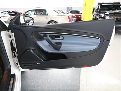 2014 Volkswagen Eos Executive SULEV - Photo 18 - Addison, IL 60101