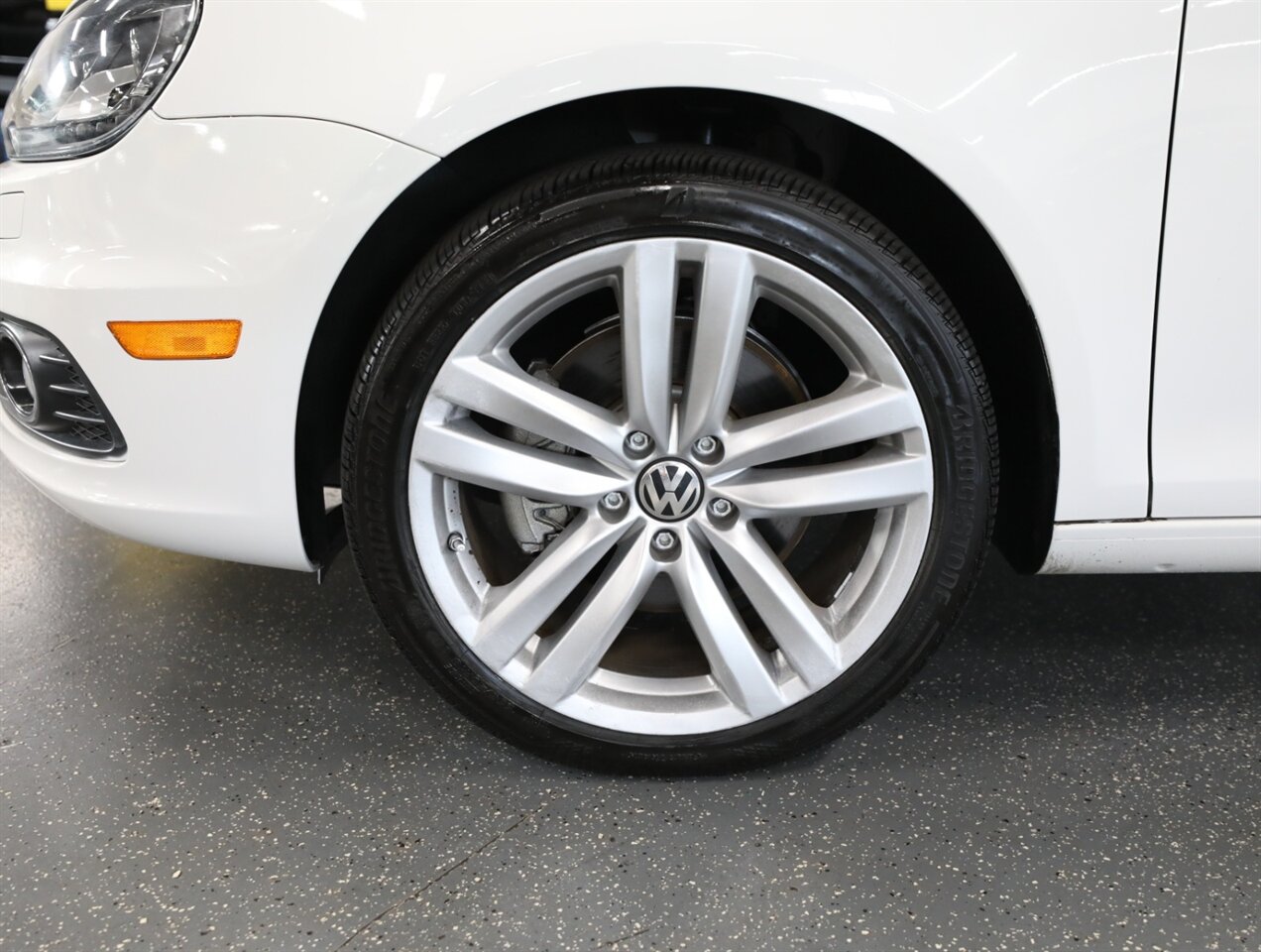 2014 Volkswagen Eos Executive SULEV - Photo 48 - Addison, IL 60101
