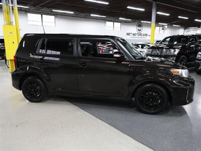 2015 Scion xB   - Photo 8 - Addison, IL 60101