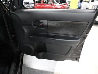 2015 Scion xB   - Photo 14 - Addison, IL 60101