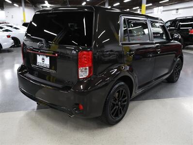 2015 Scion xB   - Photo 9 - Addison, IL 60101