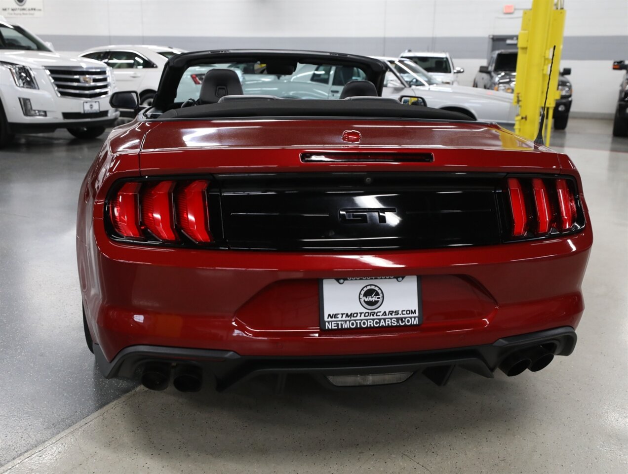 2020 Ford Mustang GT Premium - Photo 12 - Addison, IL 60101