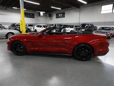 2020 Ford Mustang GT Premium - Photo 16 - Addison, IL 60101