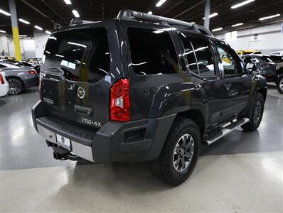 2015 Nissan Xterra PRO-4X   - Photo 9 - Addison, IL 60101