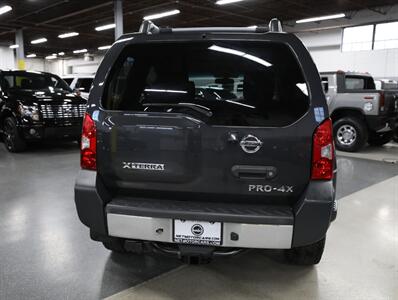 2015 Nissan Xterra PRO-4X   - Photo 11 - Addison, IL 60101