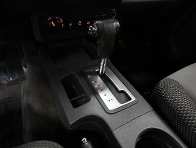 2015 Nissan Xterra PRO-4X   - Photo 33 - Addison, IL 60101